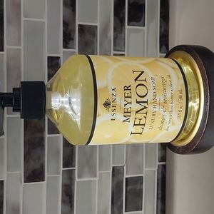 Essenza Meyer Lemon Luxury Hand Soap 16.9 fl oz.